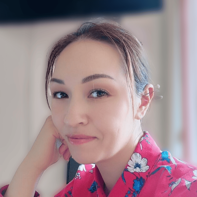 Александра Кожевникова